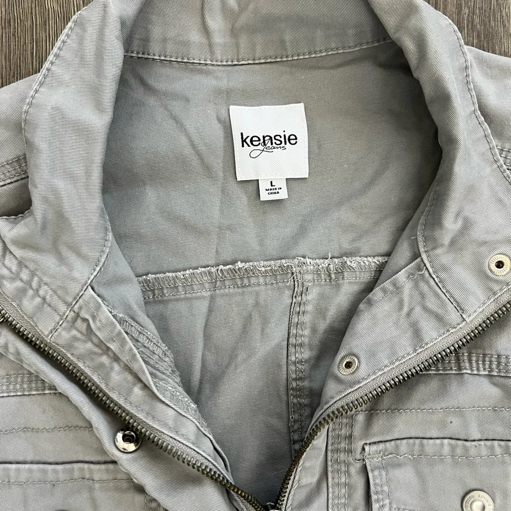 Kensie Jeans Military Utility Jacket Womens Size L Cargo Pockets Zip Front - Picture 4 of 14